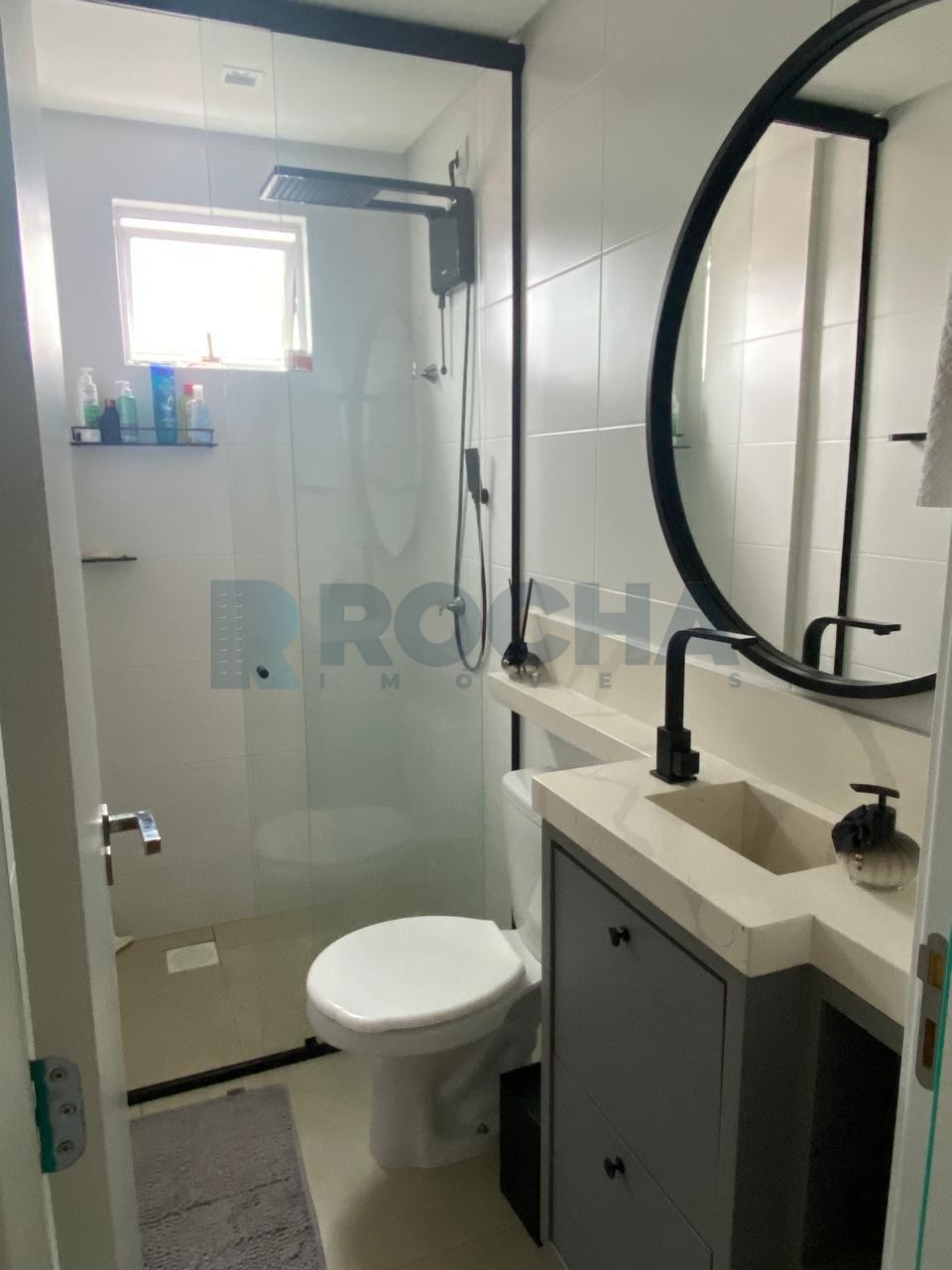 Apartamento no Bairro Cordeiros 