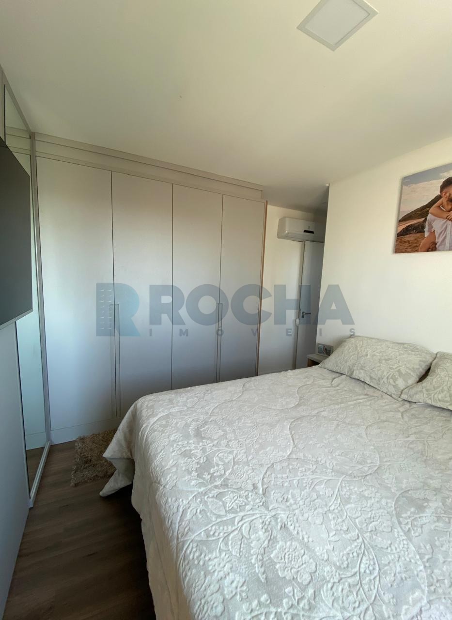 Apartamento no Bairro Cordeiros 