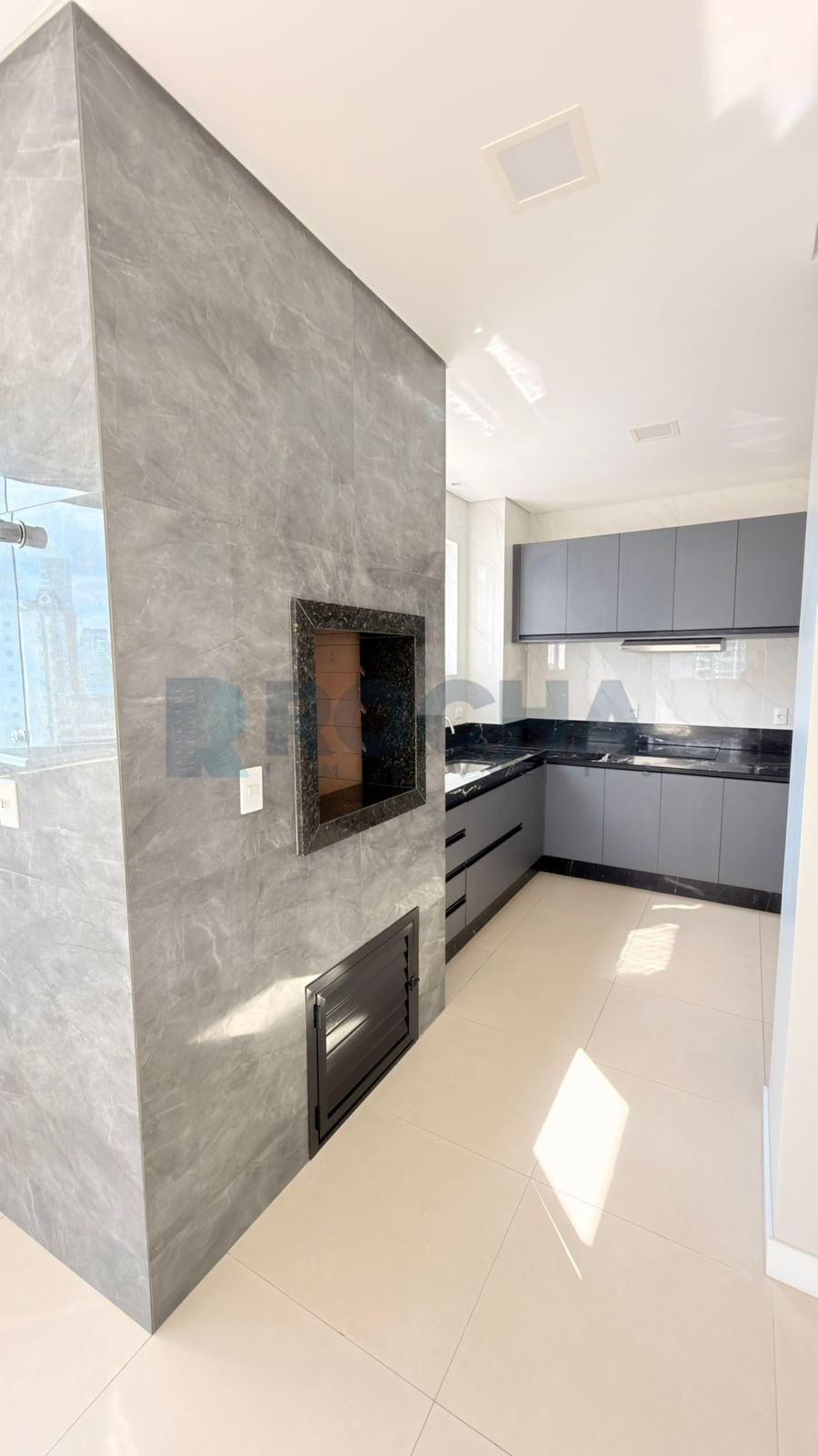 Apartamento 3 suítes para Venda no bairro Centro em Balneário Camboriú