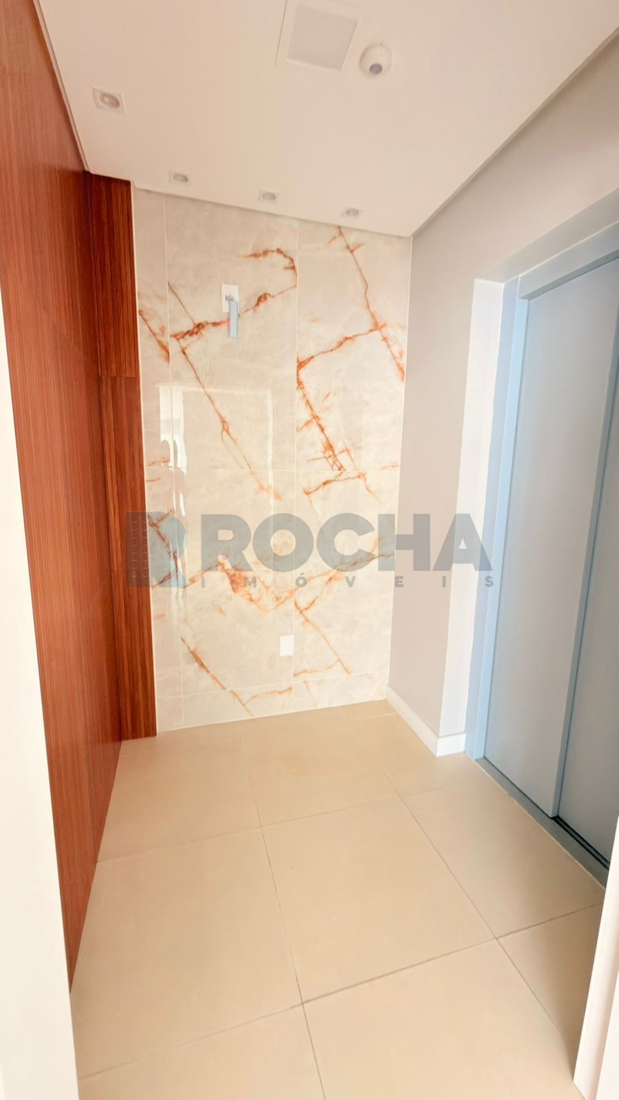 Apartamento 3 suítes para Venda no bairro Centro em Balneário Camboriú