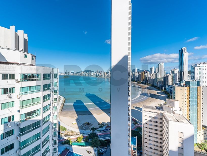 Apartamento 4 quartos para Venda no bairro Pioneiros em Balneário Camboriú