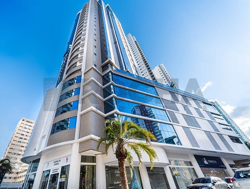 Apartamento 3 suítes para Venda no bairro Pioneiros em Balneário Camboriú