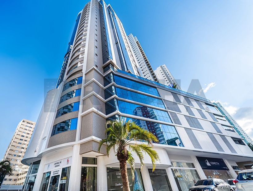 Apartamento 3 suítes para Venda no bairro Pioneiros em Balneário Camboriú