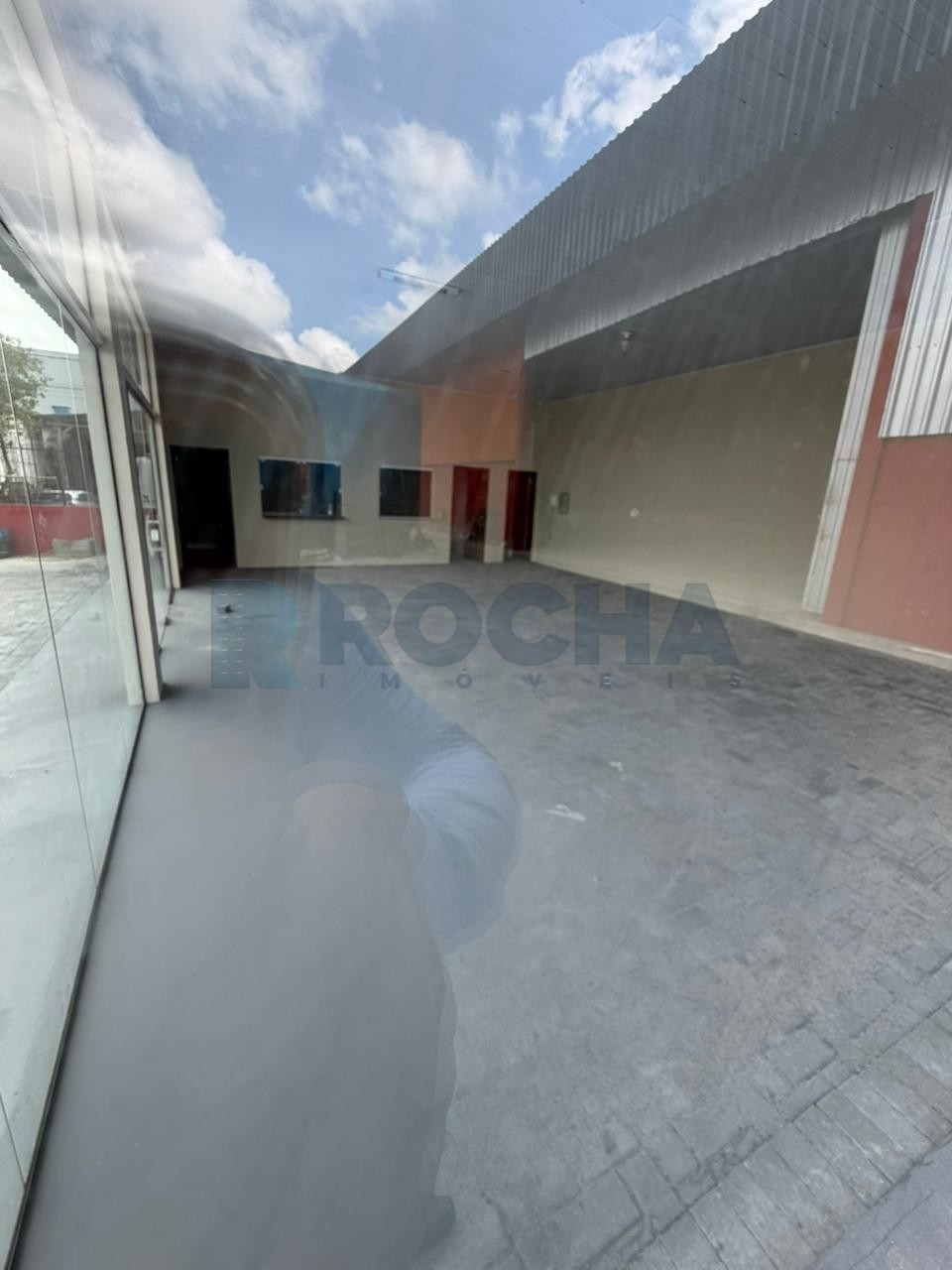 Galpão para Locação Anual no bairro Salseiros em Itajaí