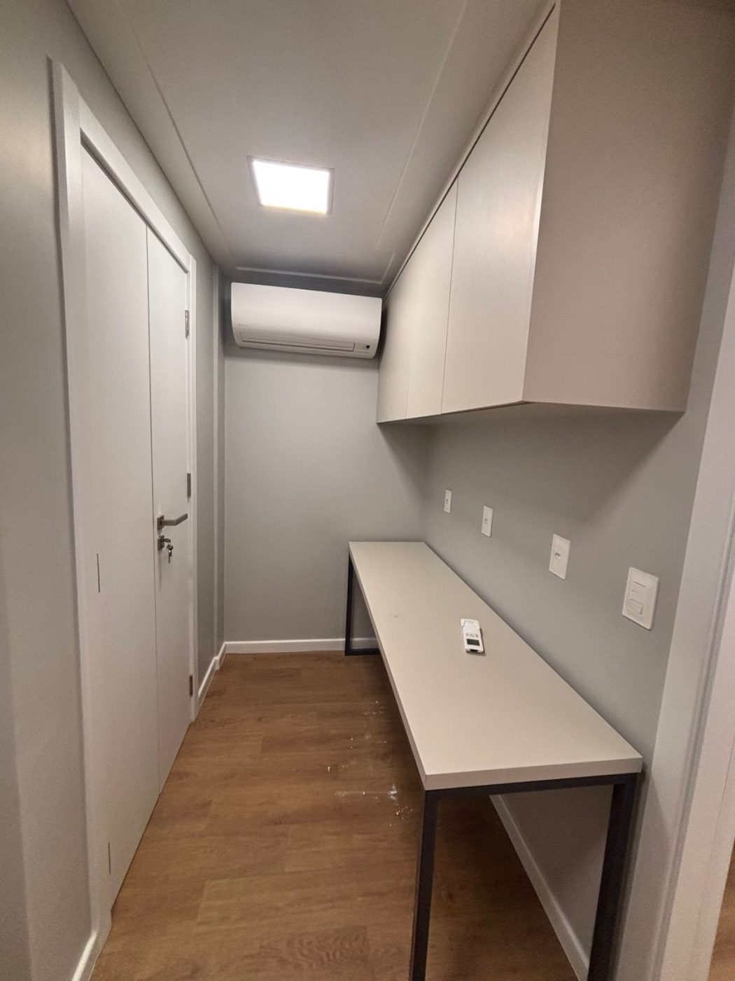 Sala comercial para Locação Anual no bairro Centro em Itajaí