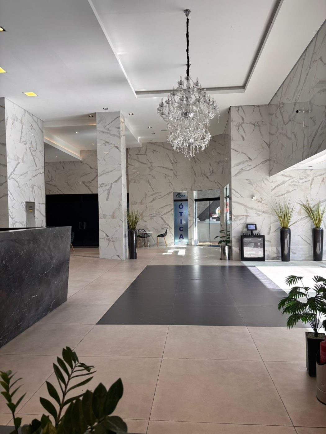 Sala comercial para Locação Anual no bairro Centro em Itajaí