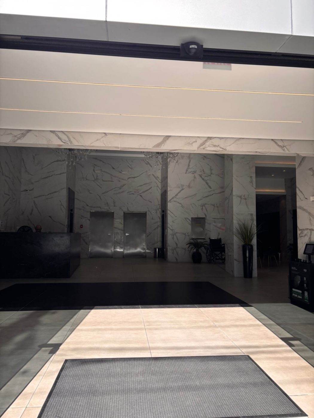 Sala comercial para Locação Anual no bairro Centro em Itajaí