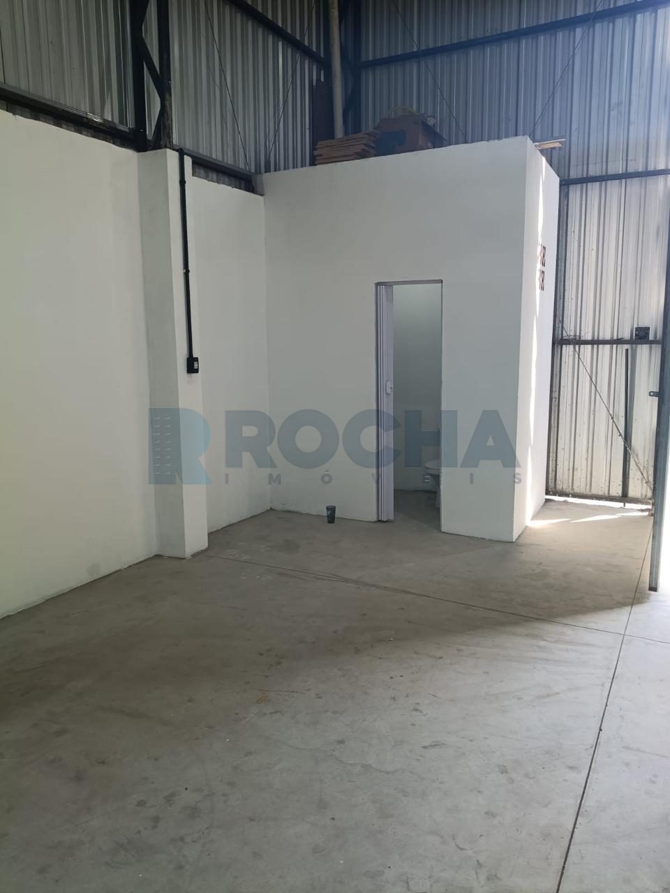 Galpão para Locação Anual no bairro Barra do Rio em Itajaí