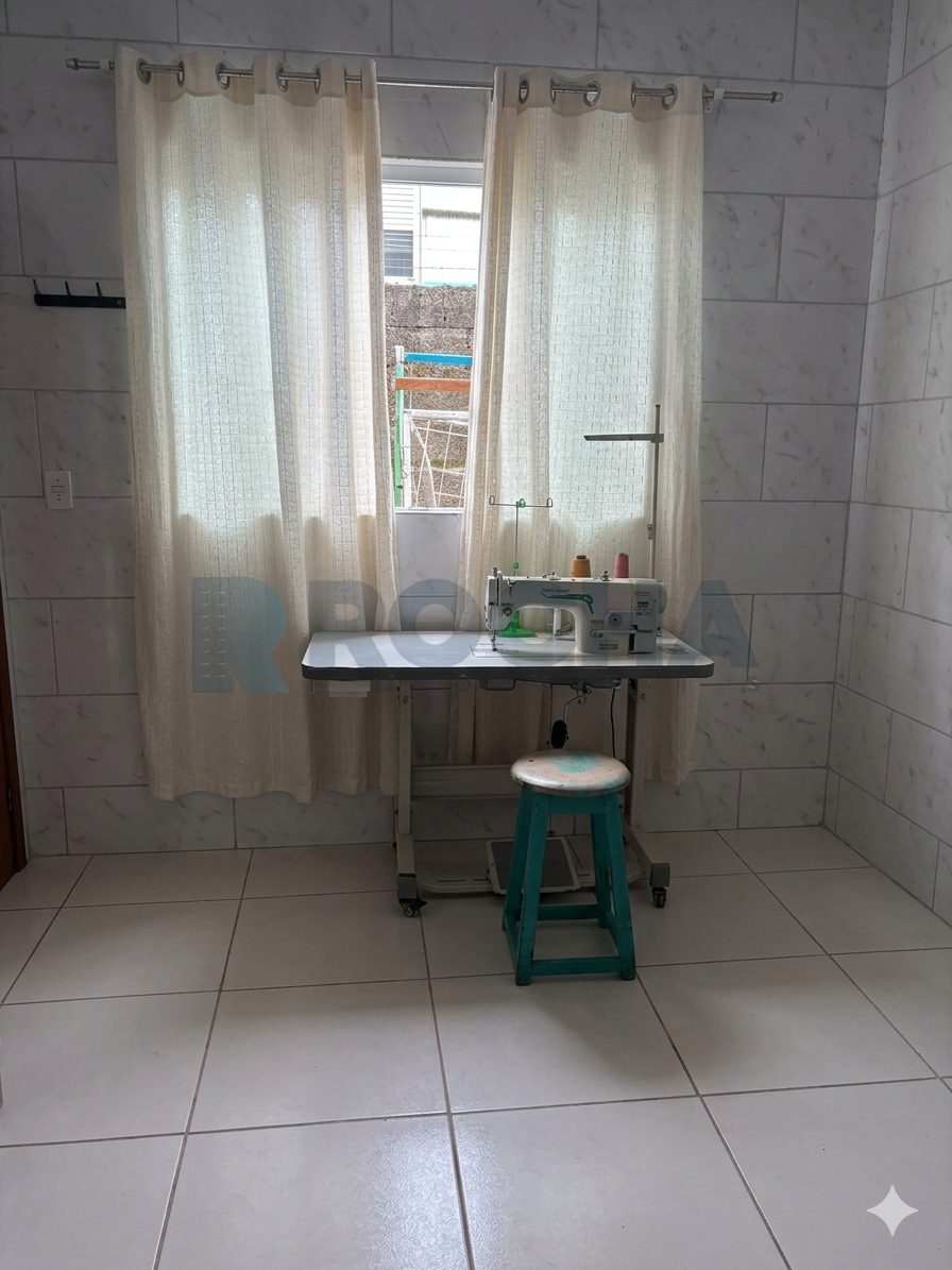 Casa 4 quartos para Venda no bairro São Vicente em Itajaí