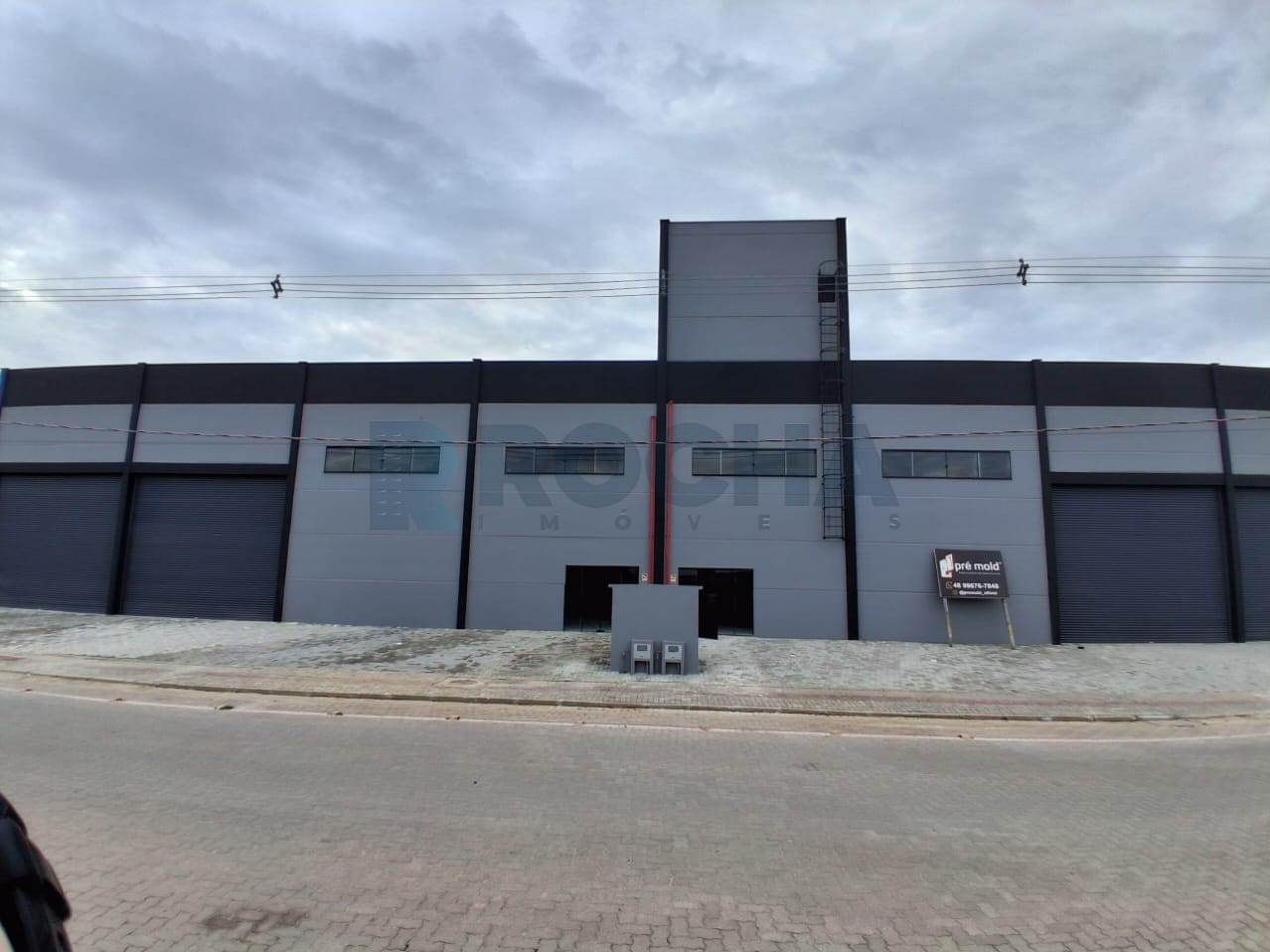 Galpões a venda em Tijucas