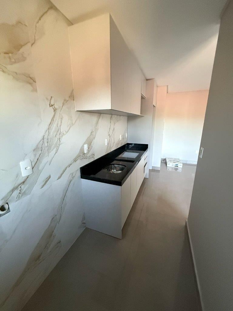 Locação: Apartamento 2 quartos - 1 suíte - Bairro Murta - Itajaí