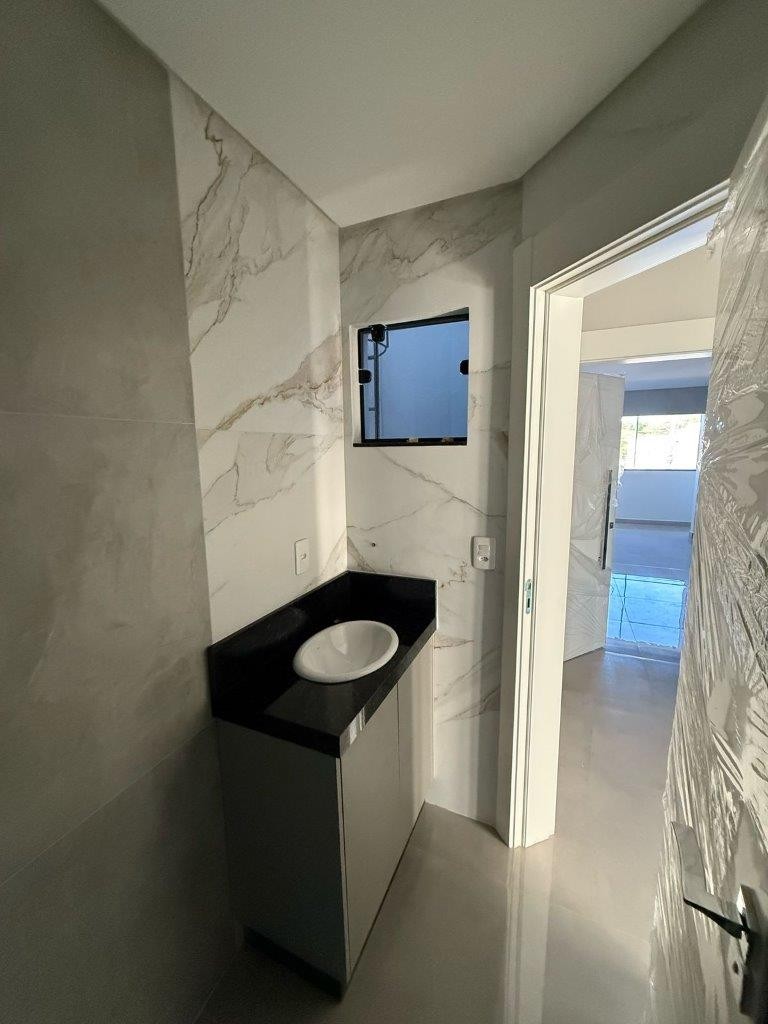 Locação: Apartamento 2 quartos - 1 suíte - Bairro Murta - Itajaí