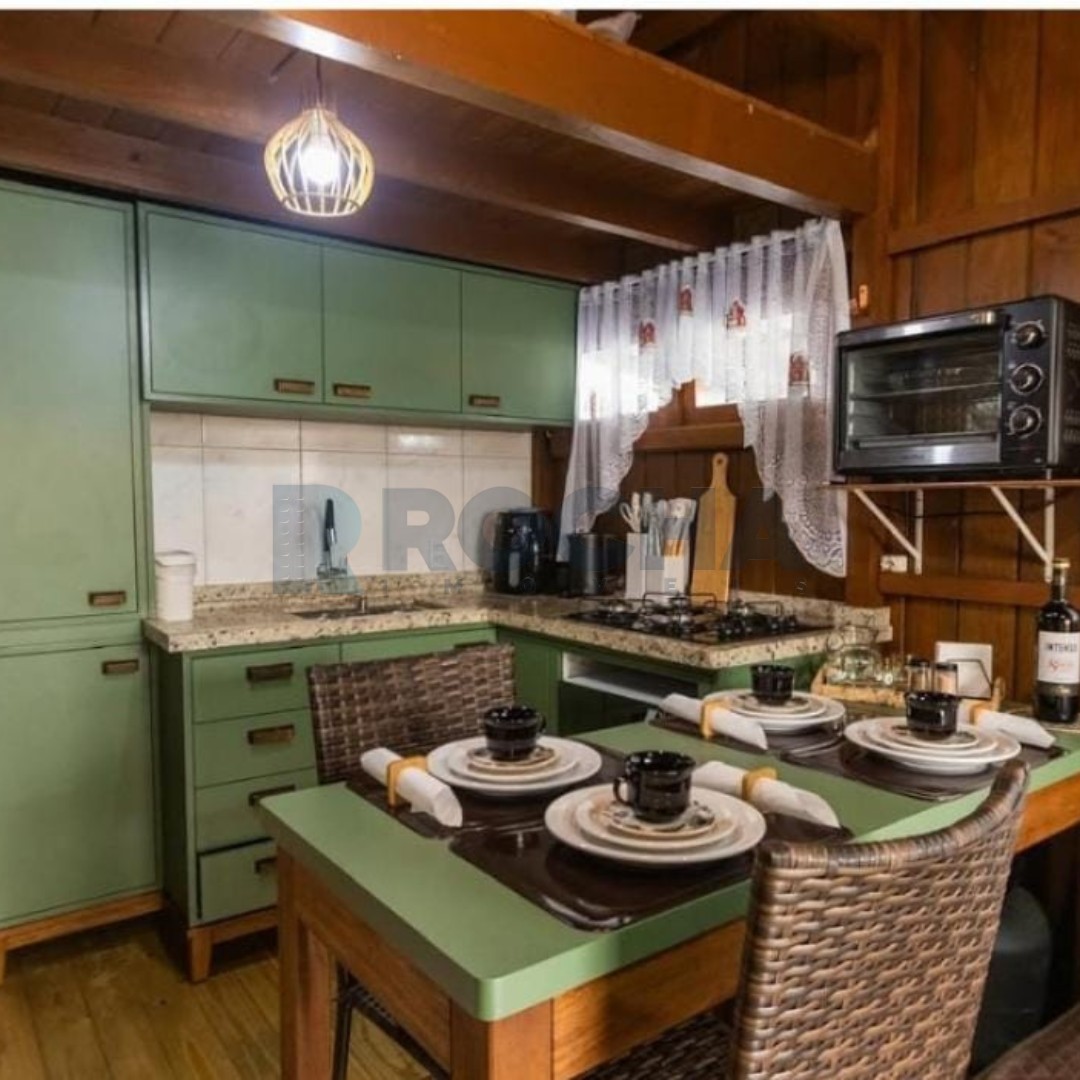 Chalé e Casa para Venda  em Balneário Piçarras